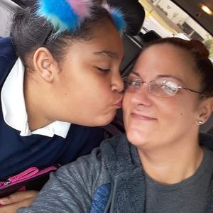 Meet your Posher, Dedra